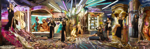 Kardashian christmas card