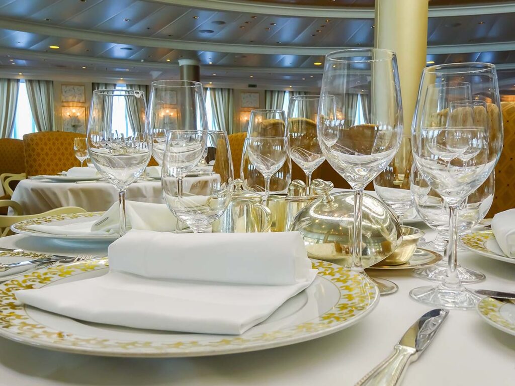 fine dining on a cruise ship