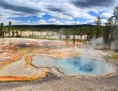 The scenery along the Firehole Lake Drive in Yellowstone