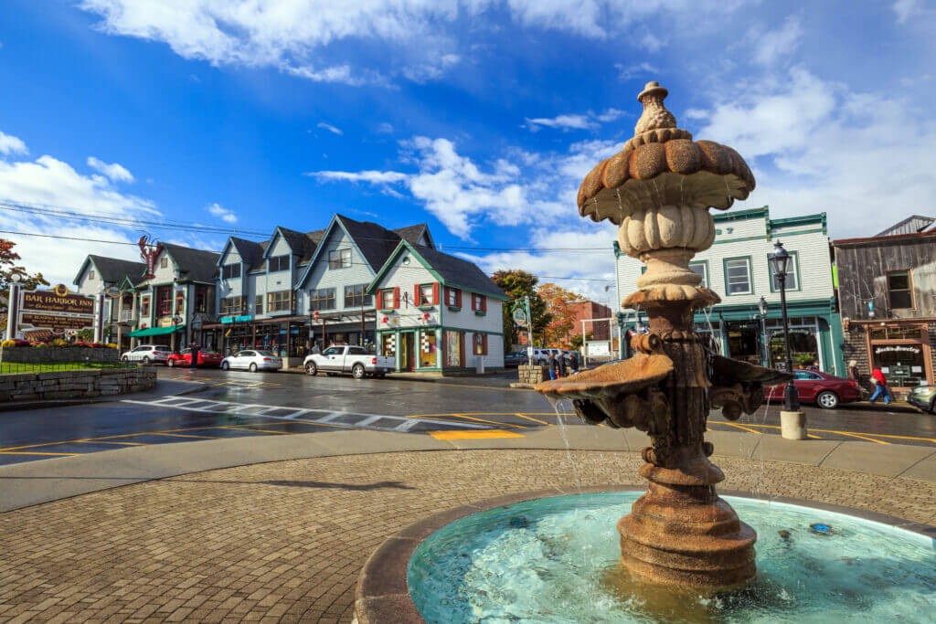 BAR HARBOR-OCT 17: Bar Harbor architecture in downtown near Frenchman Bay in Maine, USA on October 17, 2015.