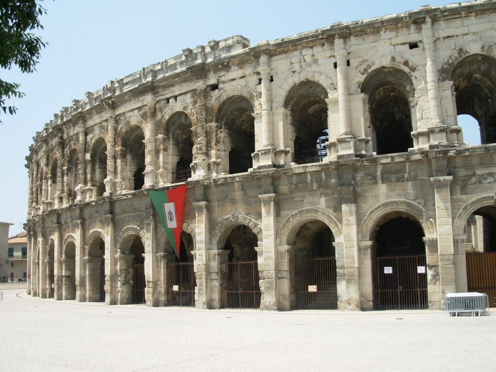 nîmes, building, amphitheatre