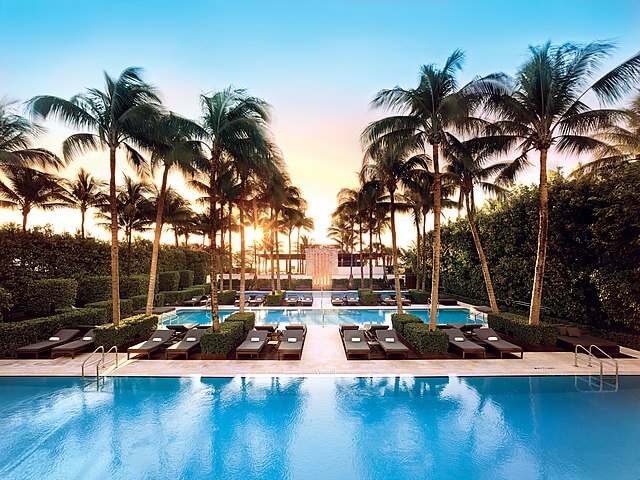 the setai pool at sunset