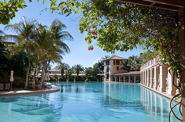 biltmore miami pool