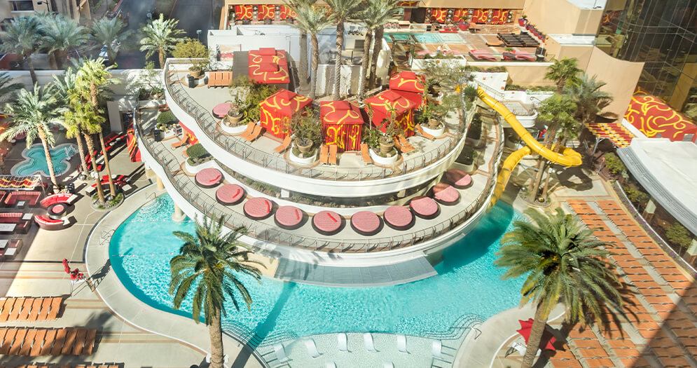 golden nugget pool