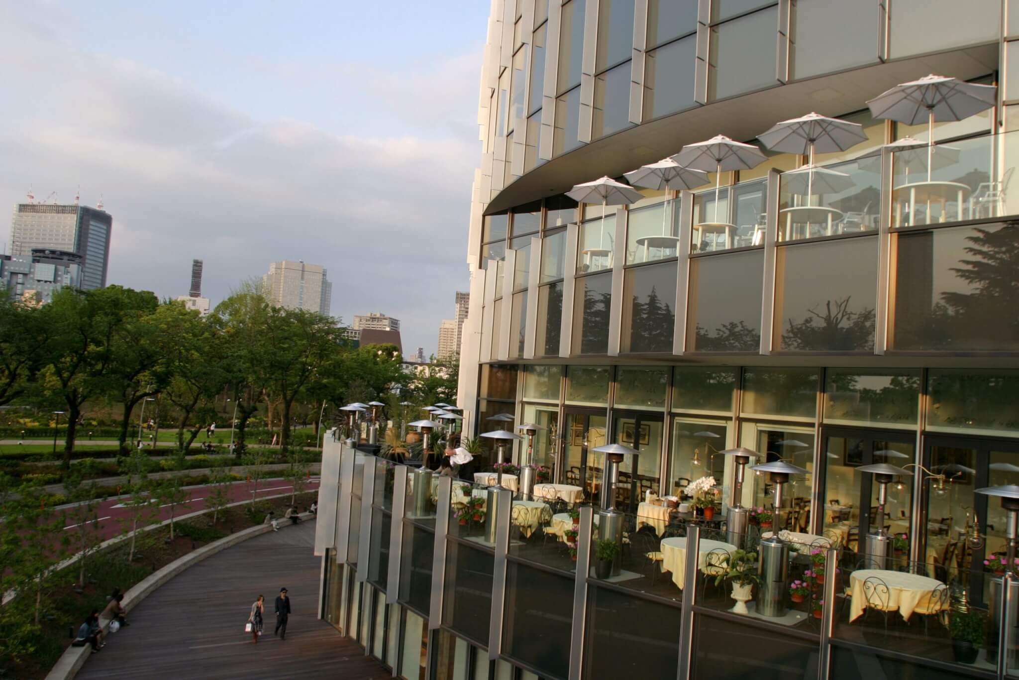 Tokyo Midtown building holds shops, museums, Ritz carlton hotels, apartments and restaurants. Restaurant on the Garden Terrace, at Tokyo Midtown, Roppongi, Tokyo, Japan