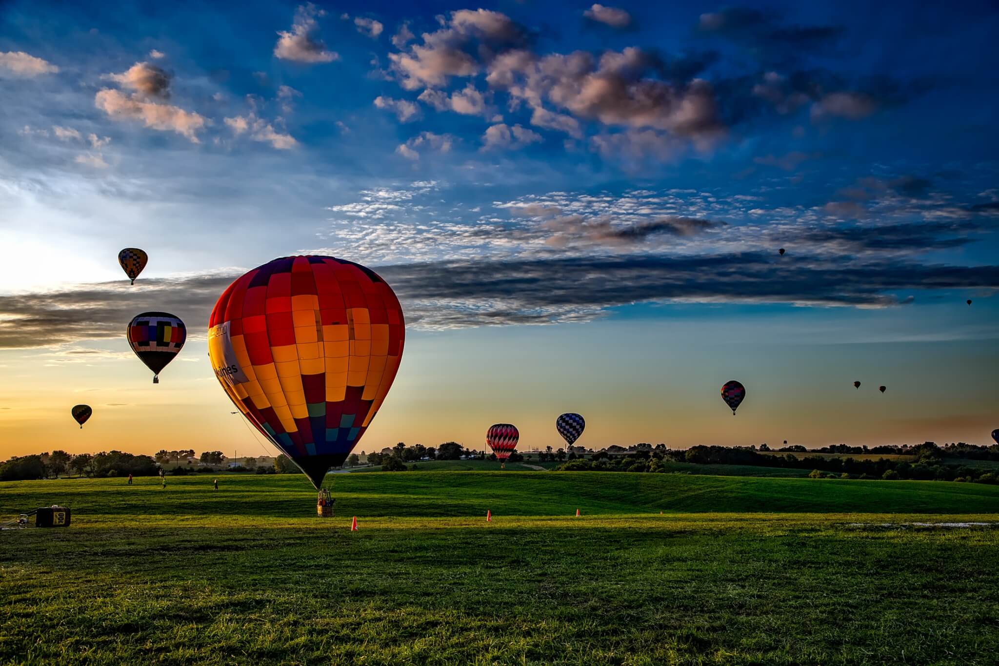 Adventure air aircraft balloon