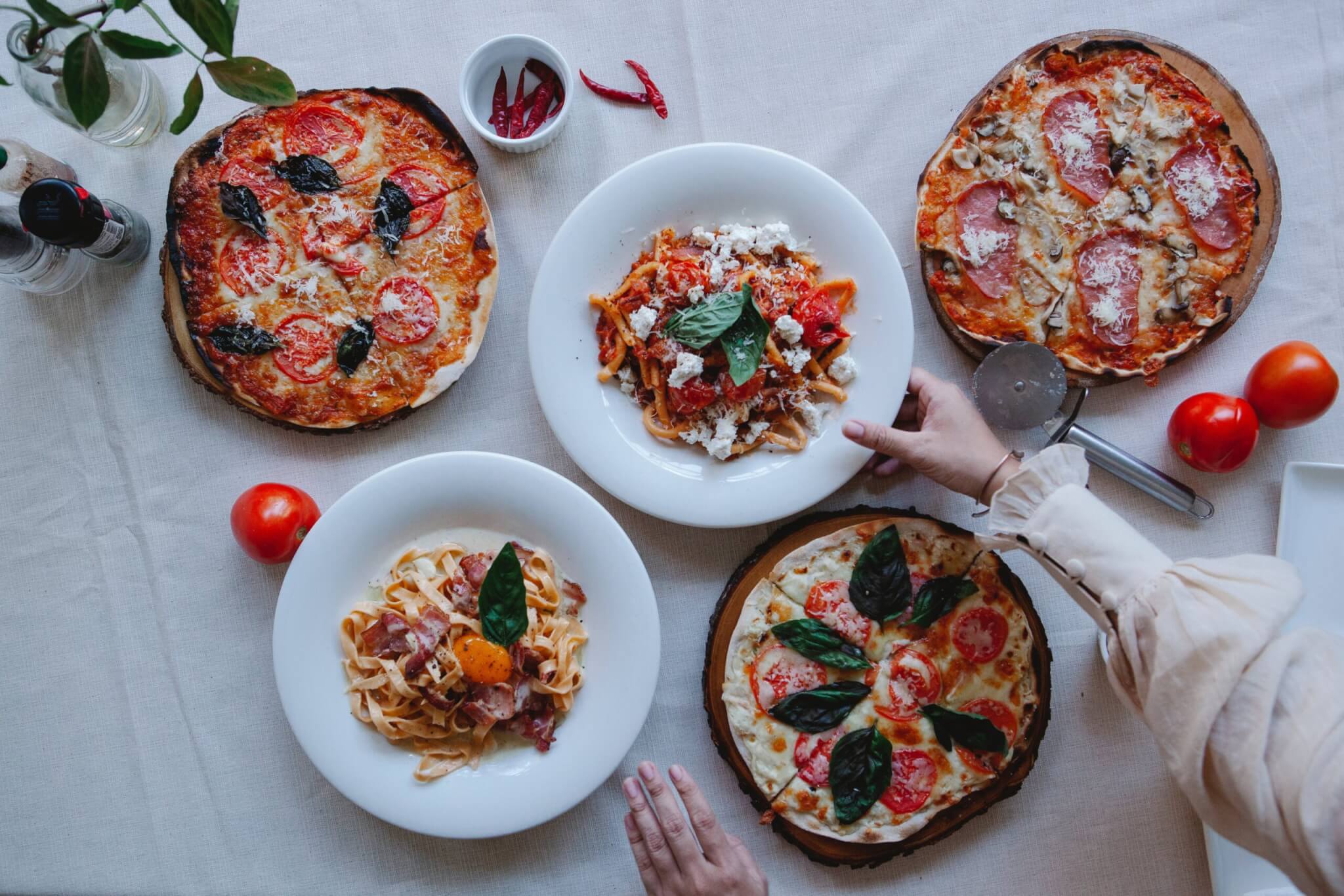 Photo of pizza and pasta