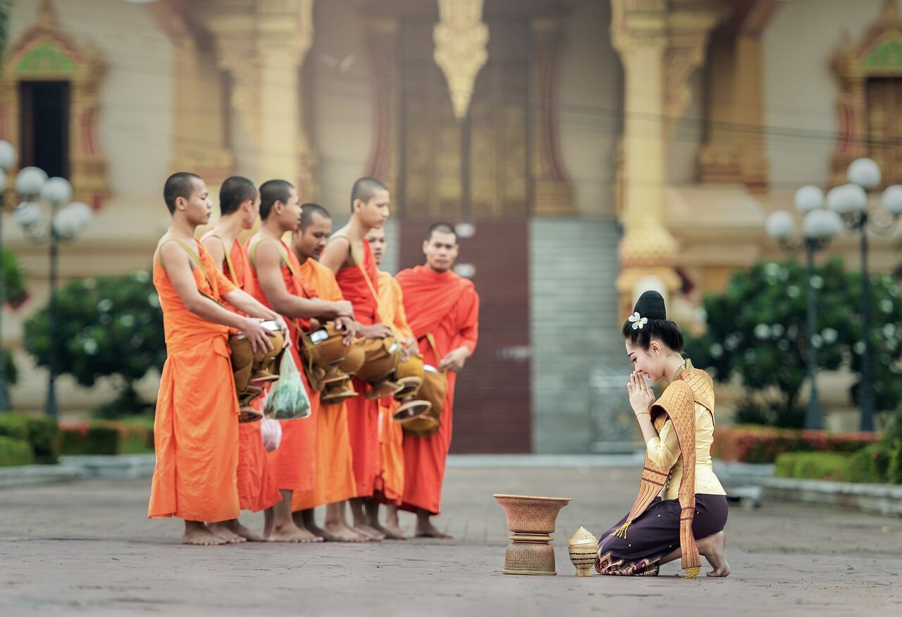 monks, praying, prayer