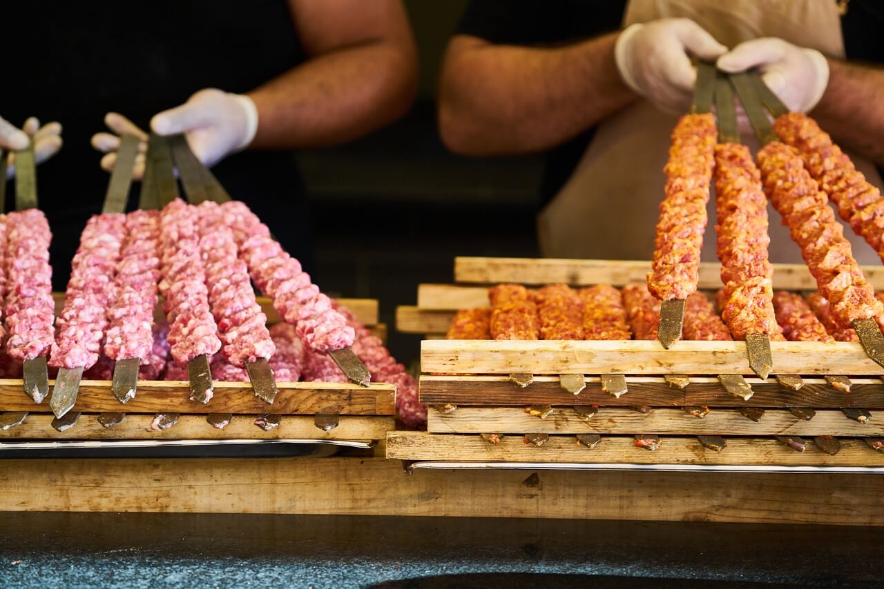 kebab, meat, raw