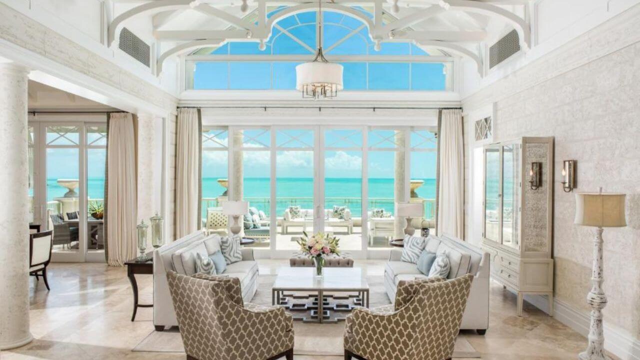 glass windows facing the ocean in the shore club's lobby