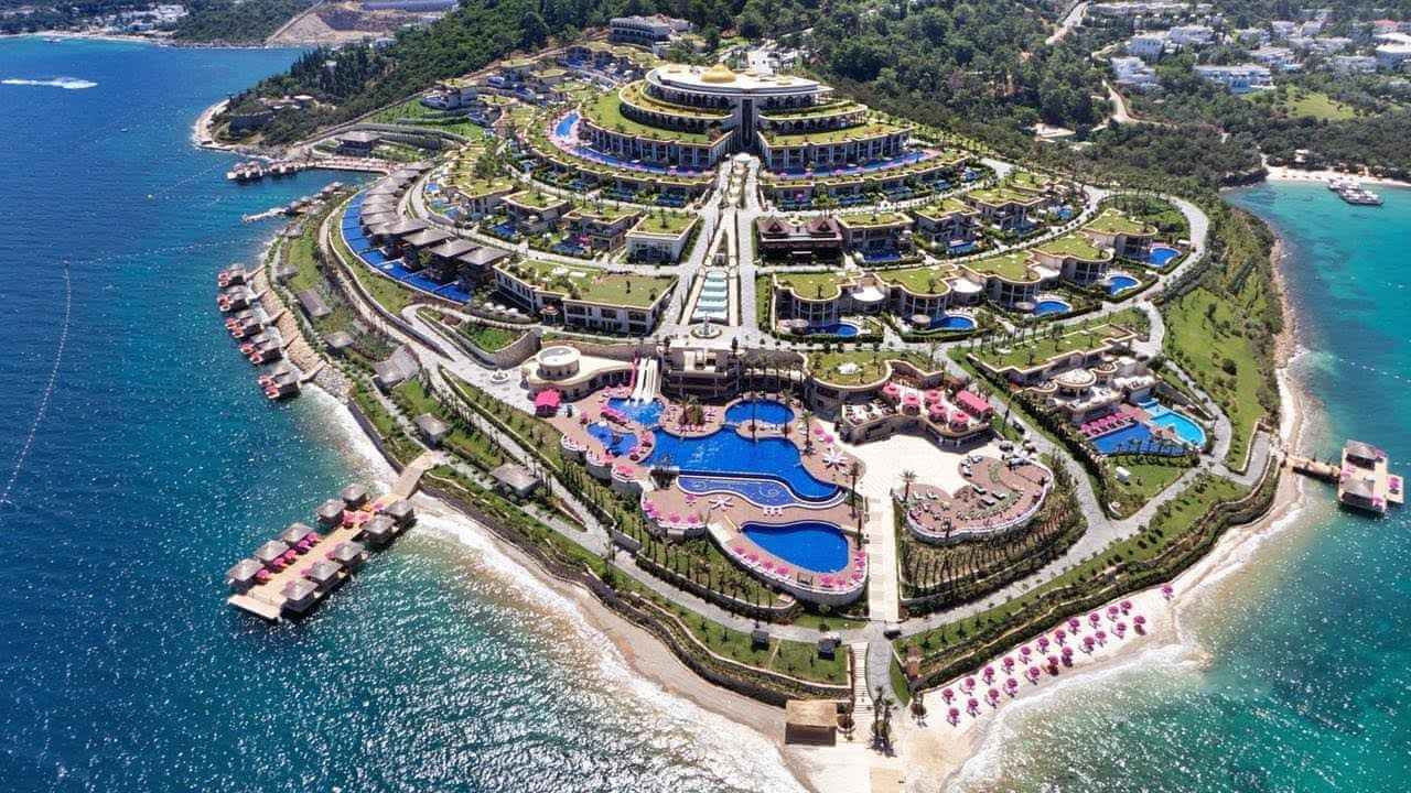overview of hotel in bodrum