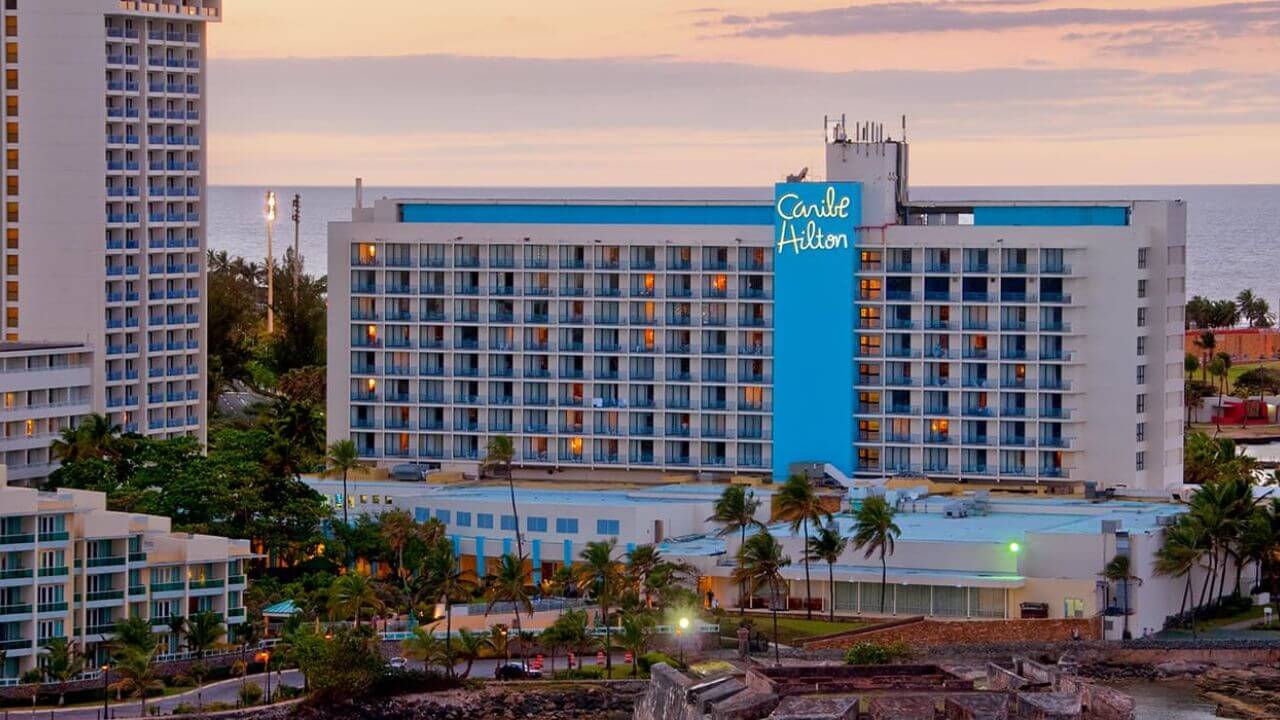 outside view of caribe hilton resort in puerto rico