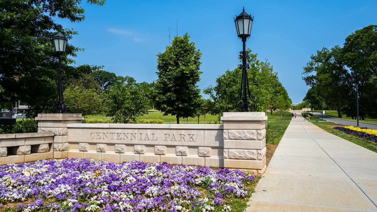 centennial park during summer