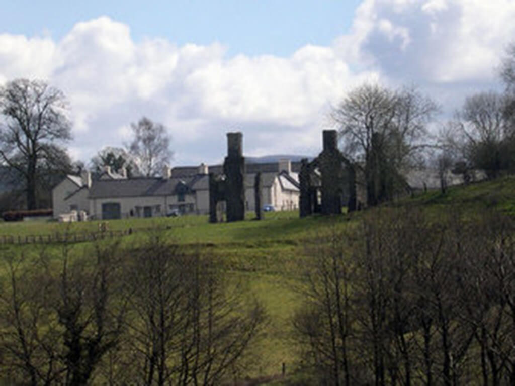 Llwynywermod was purchased by the Duchy of Cornwall for use by Charles III while he was the Prince of Wales.