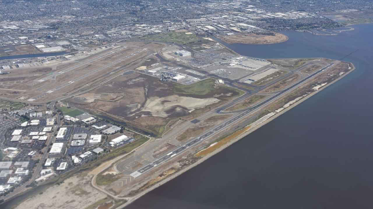 aerial view of tarmac at oakland international airport