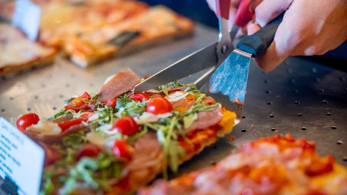 Best Pizza in Rome Italy | Travel Reveal