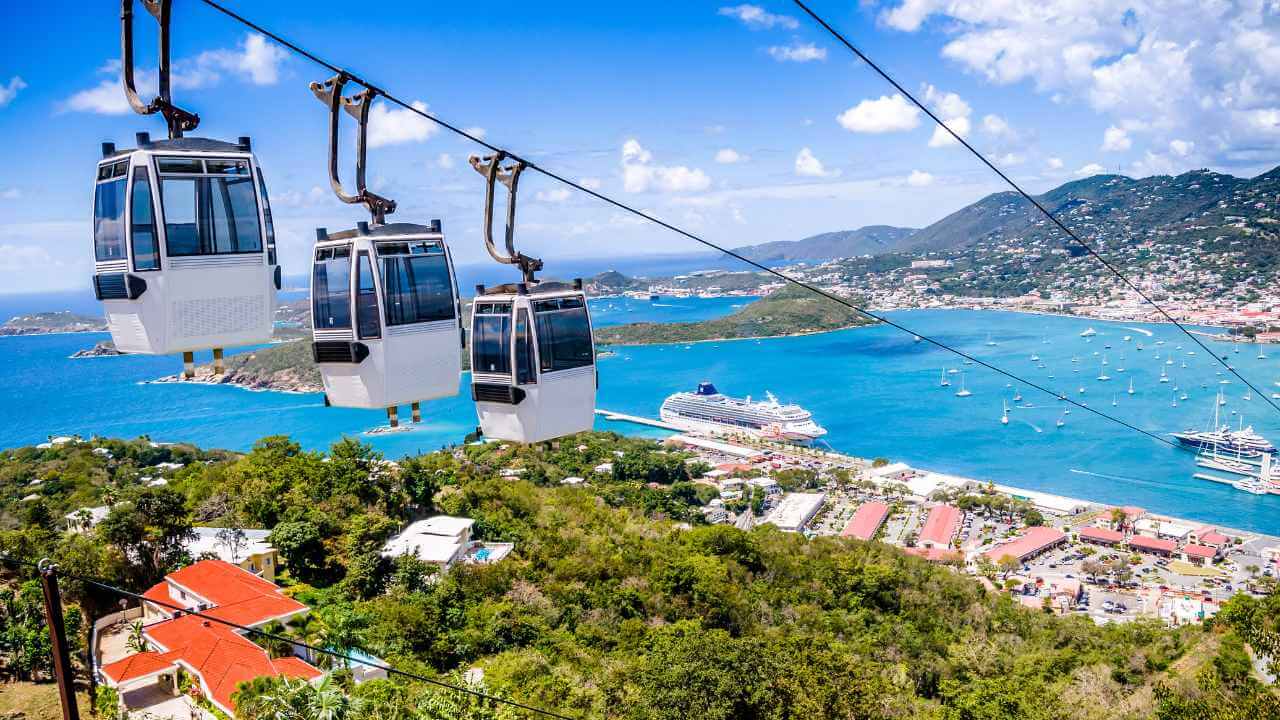 cable cars in st thomas with view of cruise port