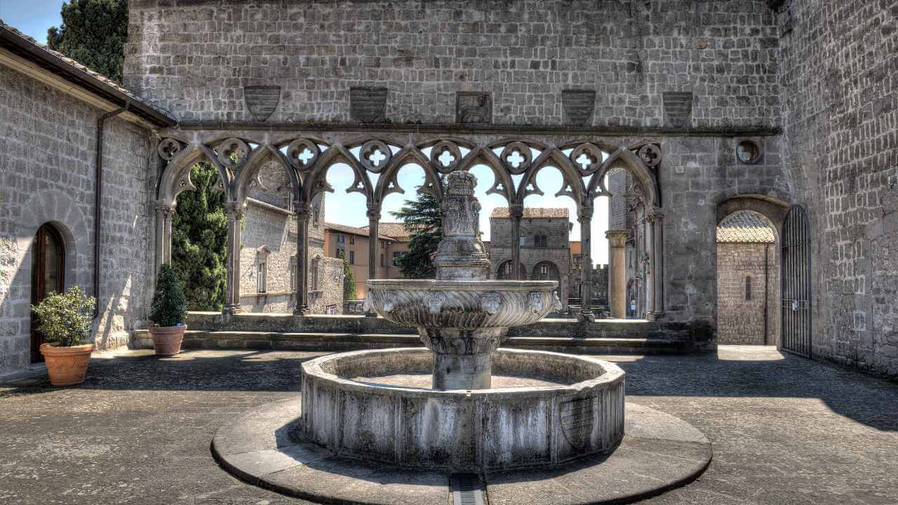 papal palace fountain