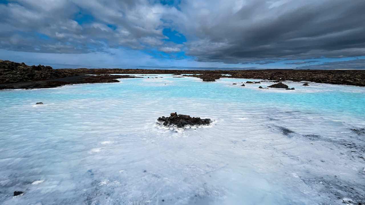 overview of blue lagoon