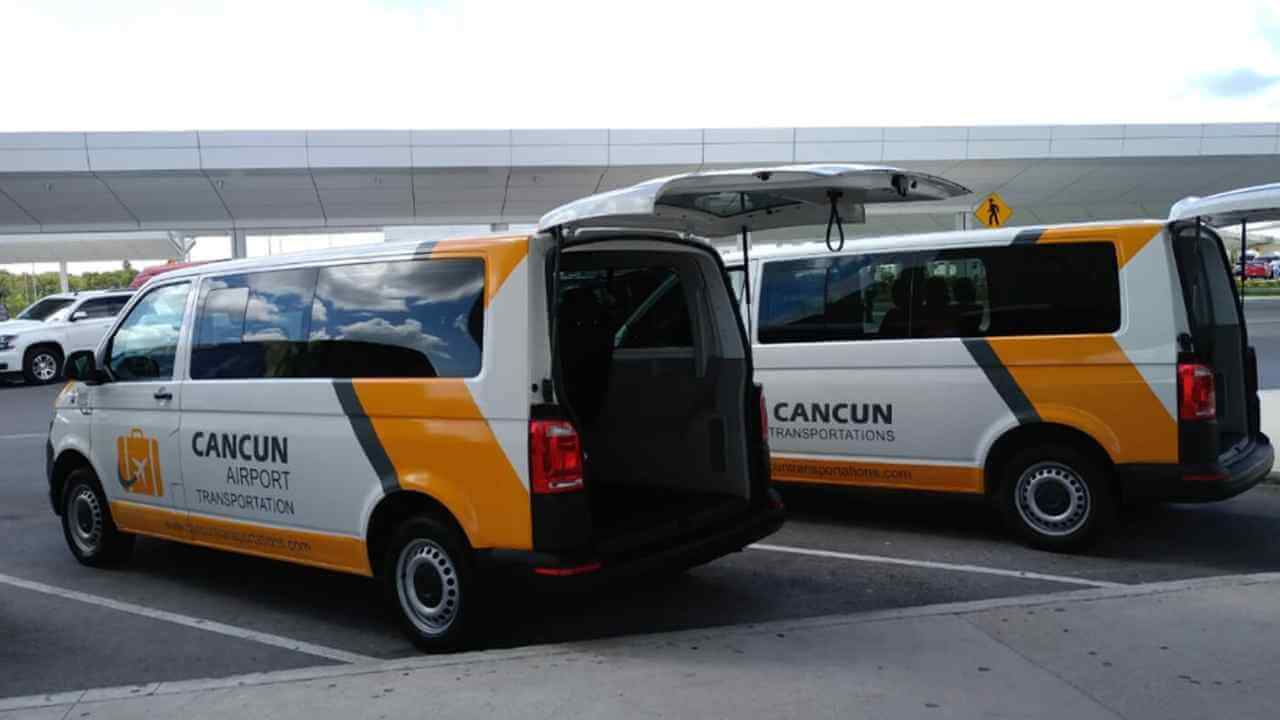 shared airprot shuttles in mexico at cancun airport