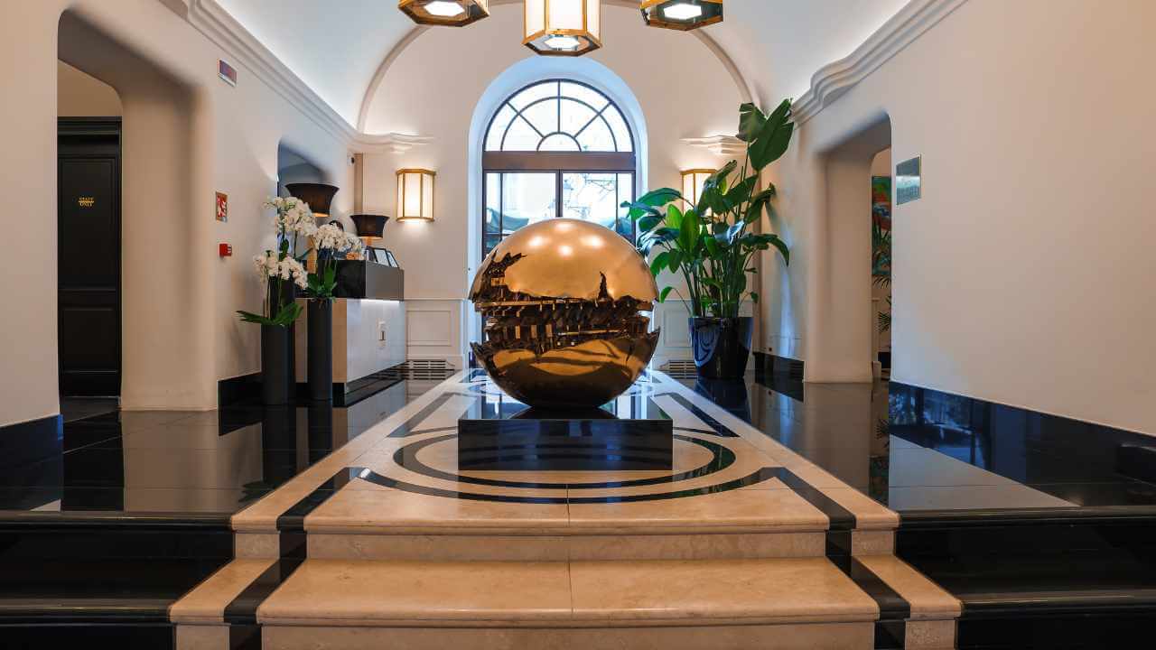 luxury lobby in hotel in rome