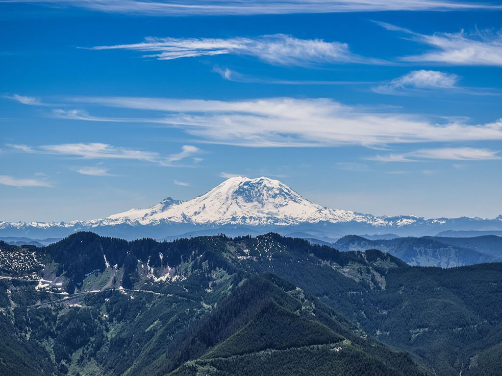 A photo of Mt Rainier from Mailbox peak