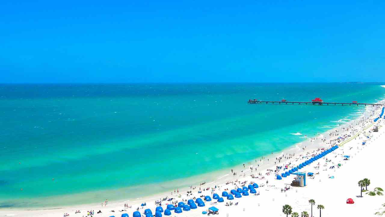 an aerial view of the beach in clearwater, florida