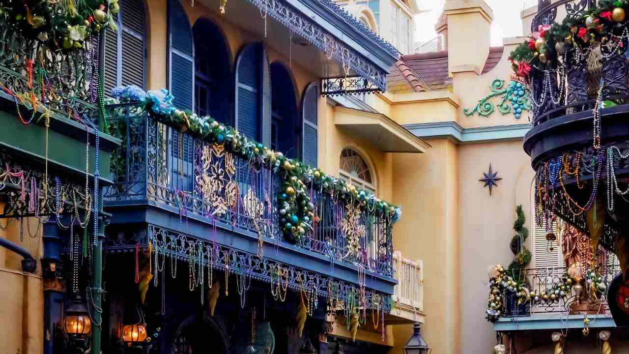 christmas in disneyland, disneyworld, orlando, florida, united states of america