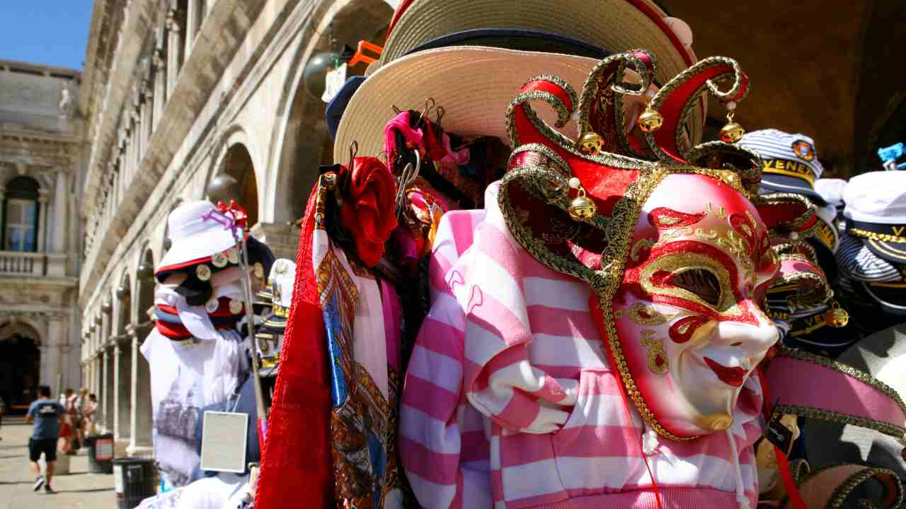 carnival in venice, italy - venice carnival stock videos & royalty-free footage