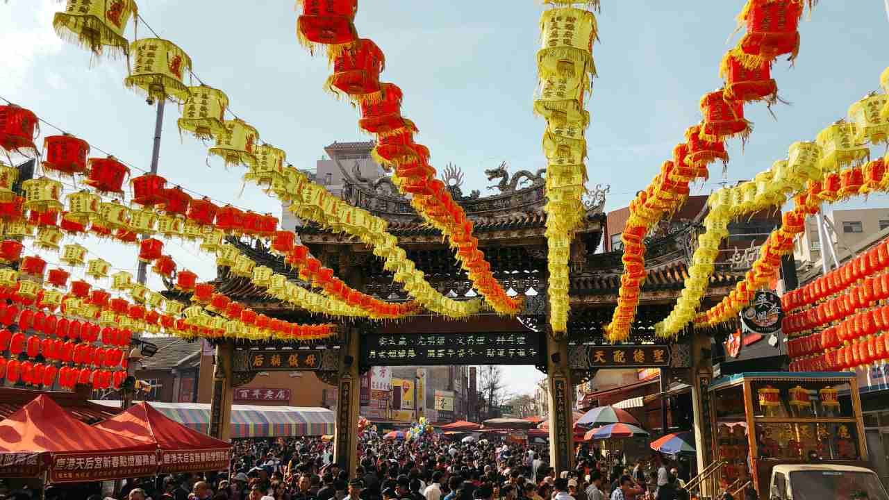 chinese new year festival in taipei - taiwan stock videos & royalty-free footage