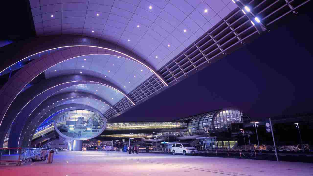 dubai international airport, dubai, united arab emirates - dubai airport stock videos & royalty-free footage