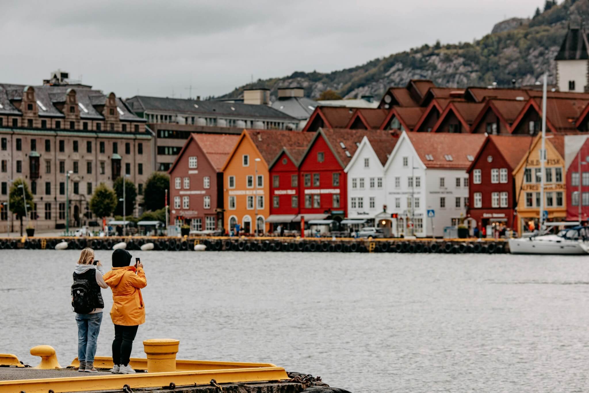 two women at bryggen