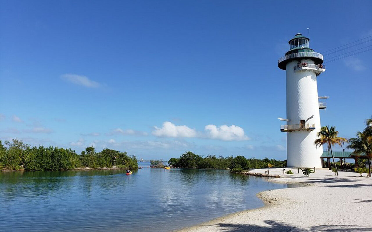 Harvest Caye, Belize