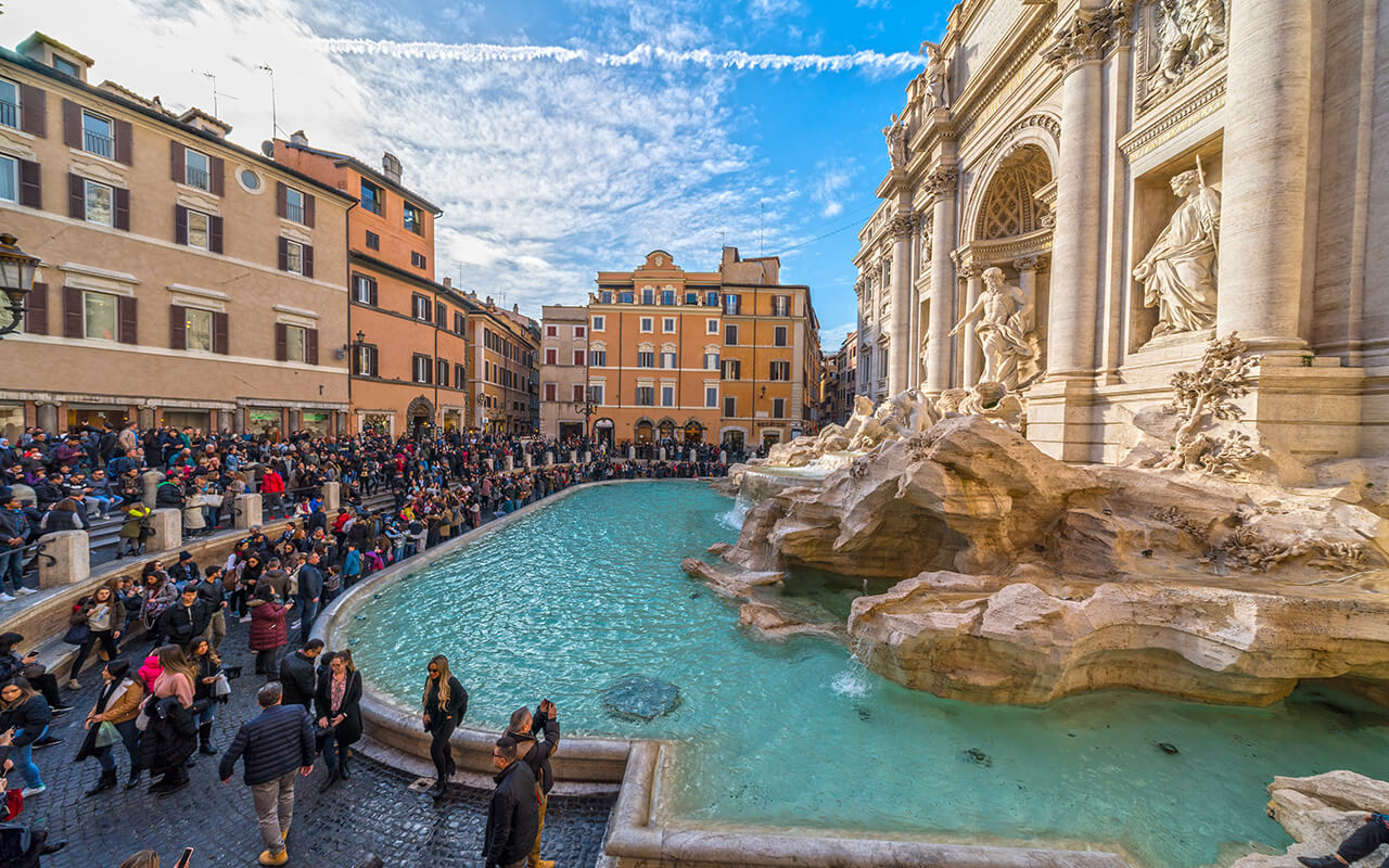 Trevi Fountain 