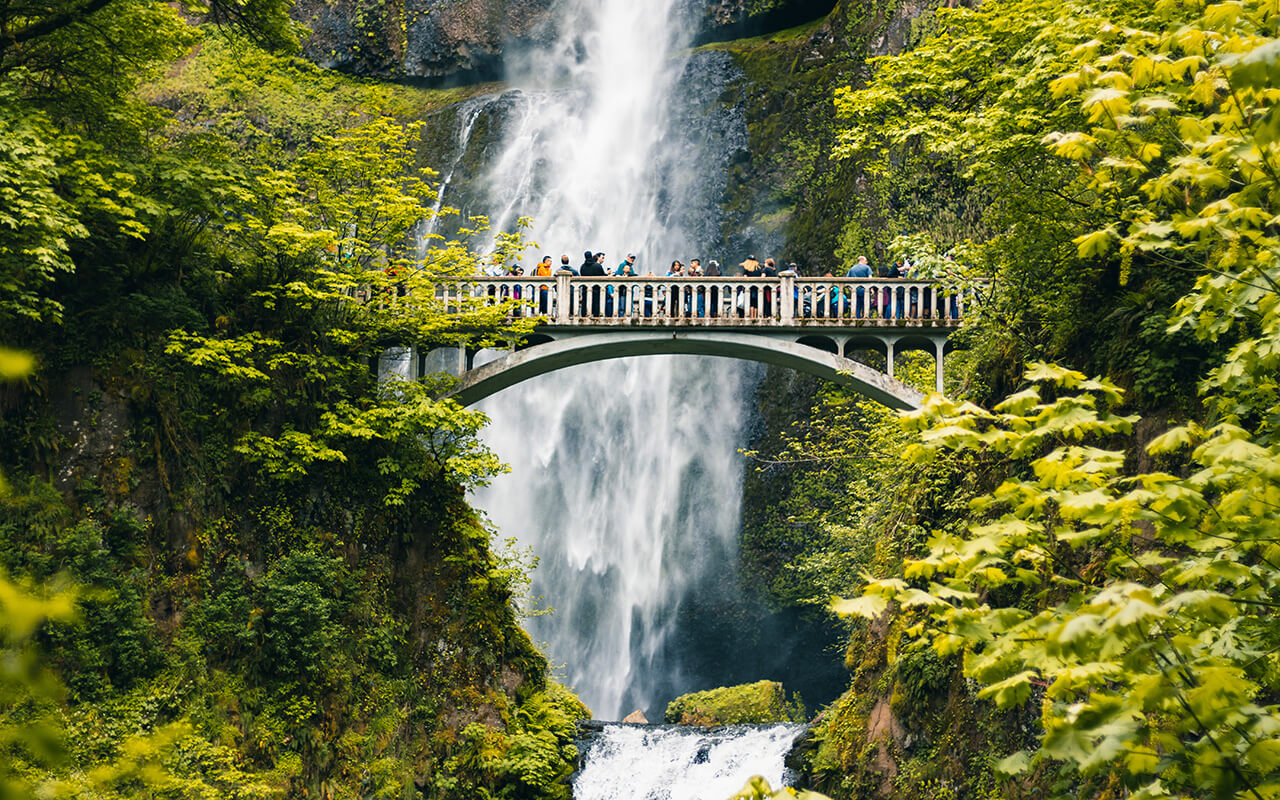 Columbia River Gorge's waterfalls