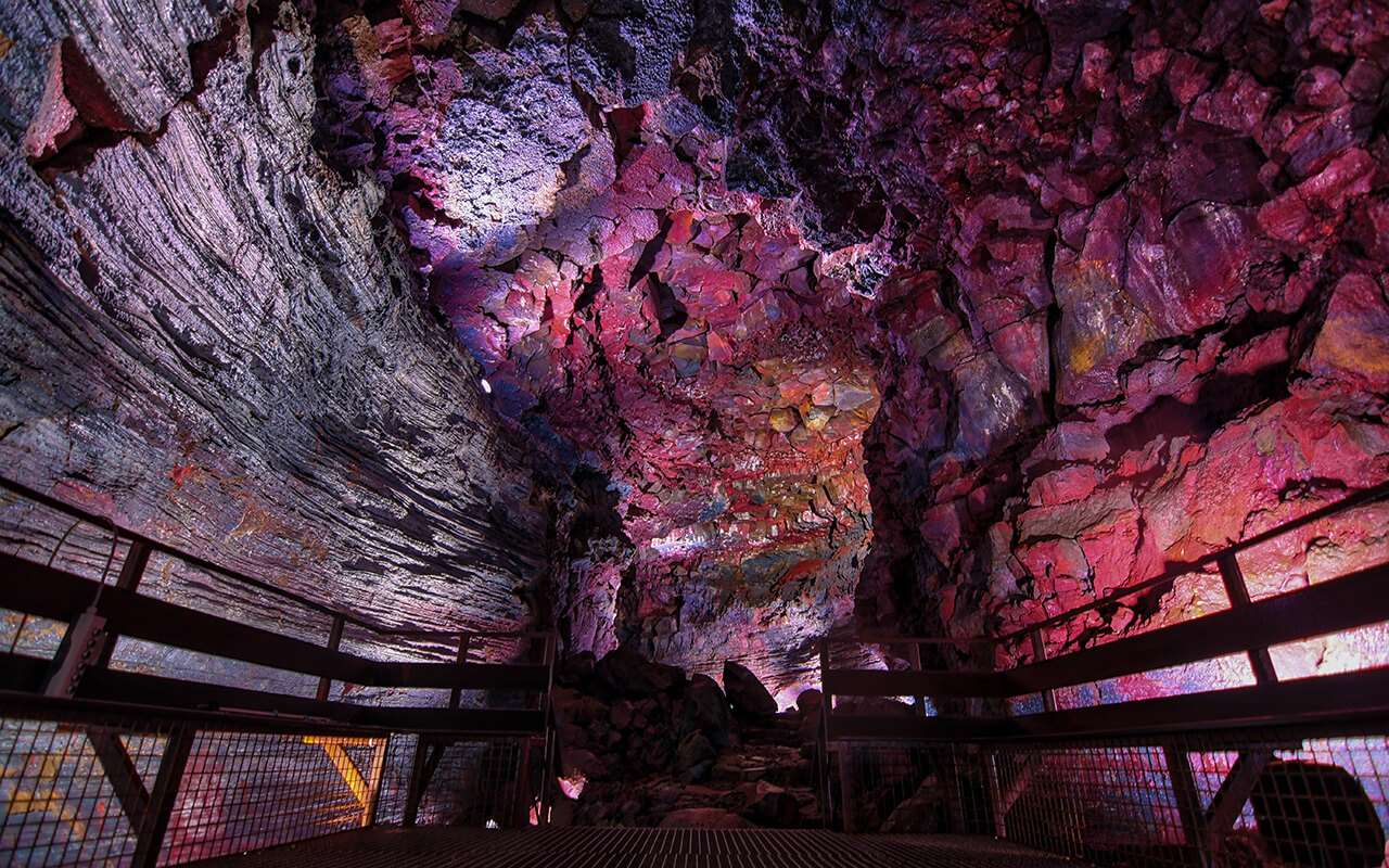 Raufarhólshellir Lava Tunnel