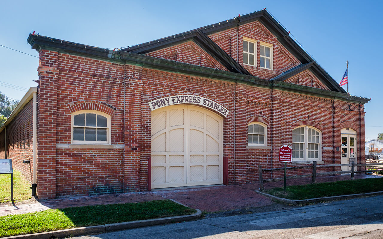 Pony Express Museum Building Exterior Day