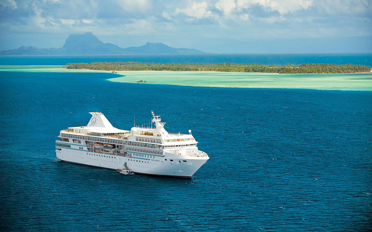 Motu Mahana, French Polynesia