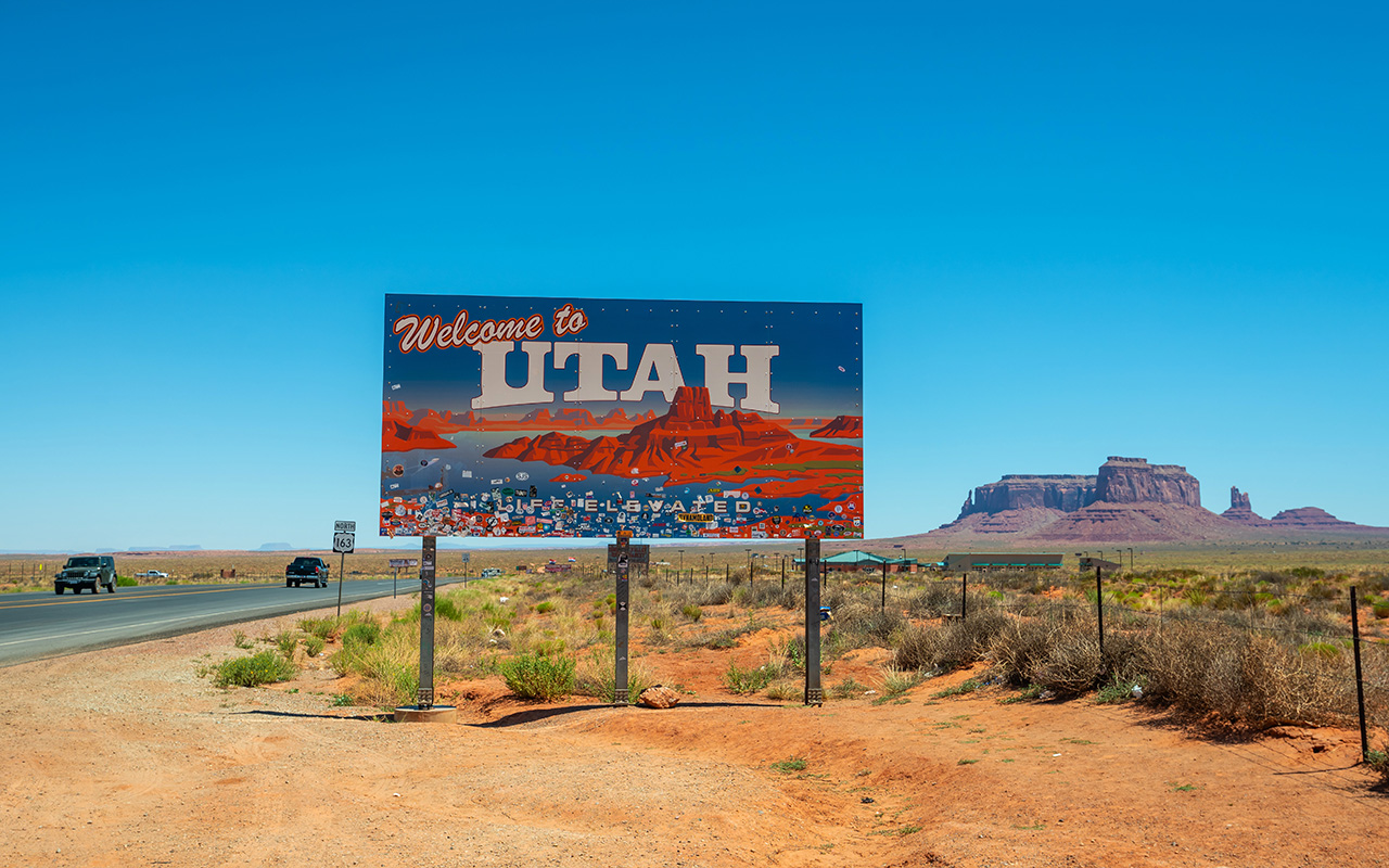 Utah's welcome sign