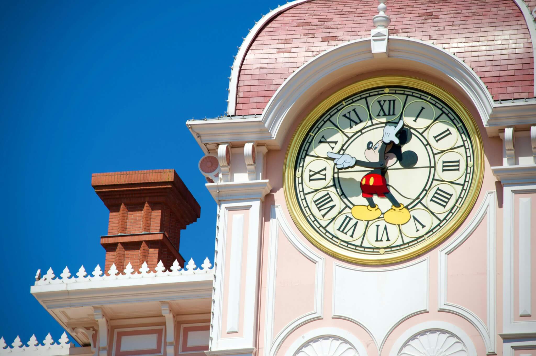 mickey mouse clock