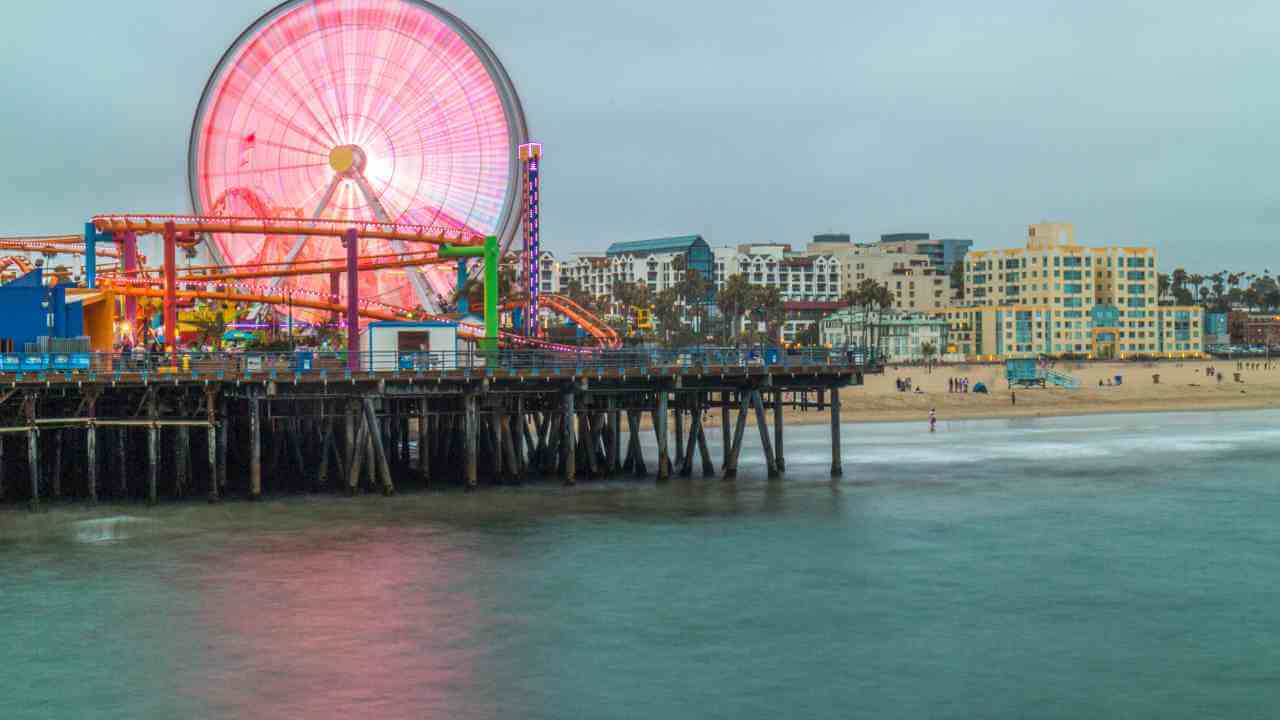 Santa Monica Pier and ferris wheel in foggy weather - Santa Cruz, California stock videos & royalty-free footage