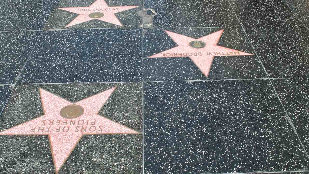 the stars on the hollywood walk of fame