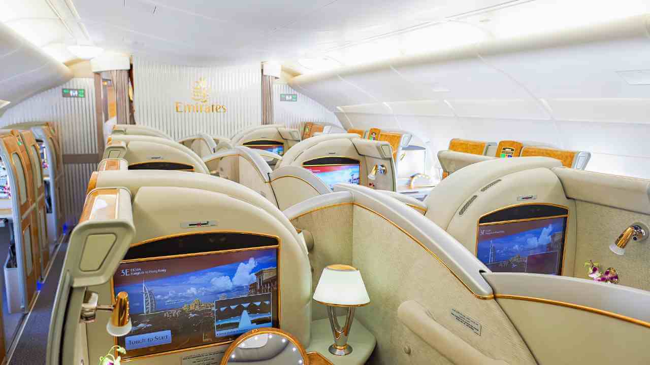 emirates airbus a380 business class