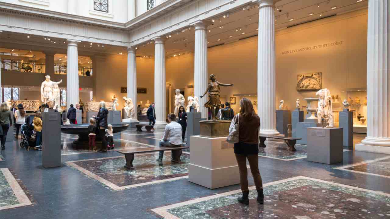 the metropolitan museum of art in new york city