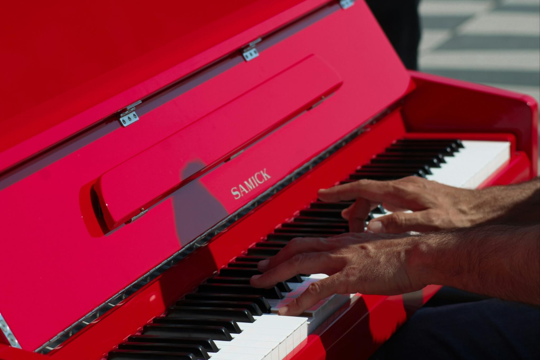 red piano