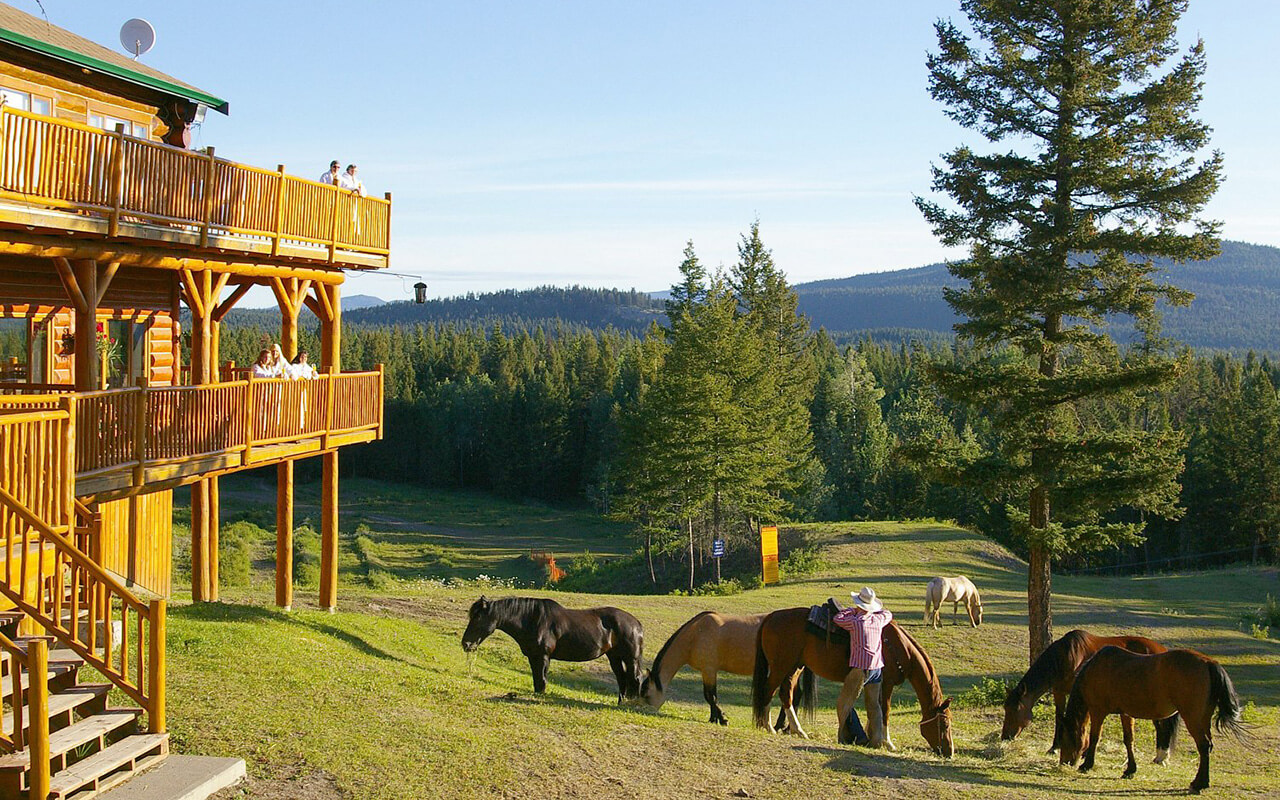 Spruce Hill Resort & Spa, British Columbia, Canada