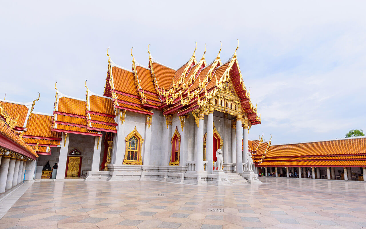 Wat Benchamabophit Dusitwanaram landmark in Bangkok, Thailand