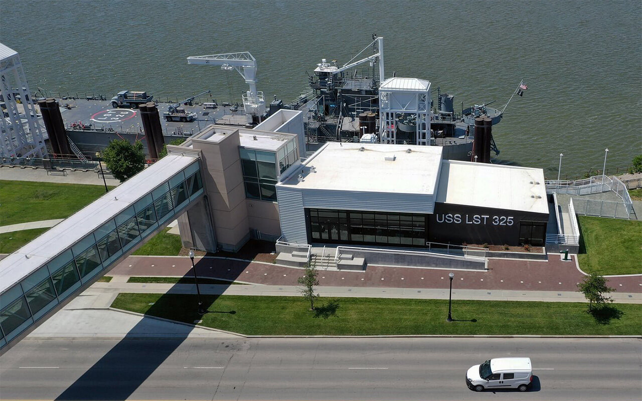 LST-325 Memorial Landing Ship, Evansville, Indiana, USA