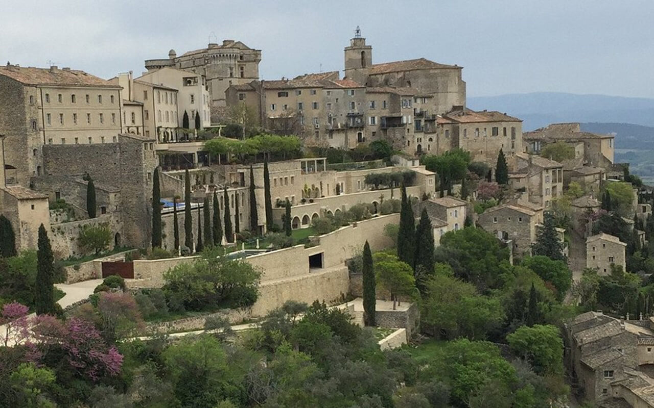 Gordes