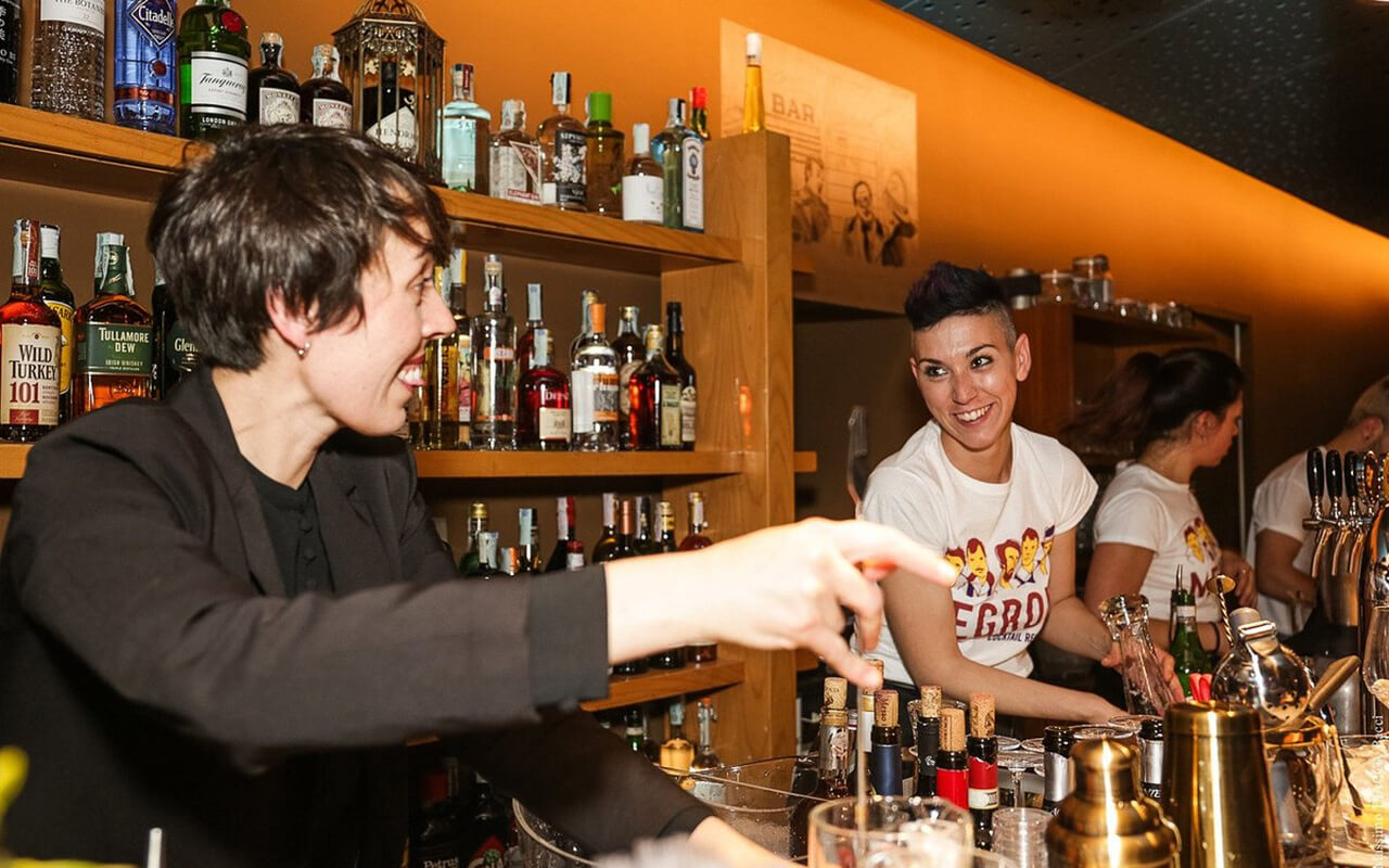 Bartenders in Italy